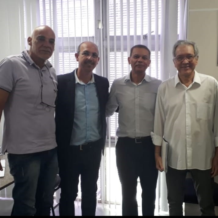 Prefeito Oziel  conquista Iluminação do trevo,  Asfalto do Centro e Torre de Sinal para Jacareci